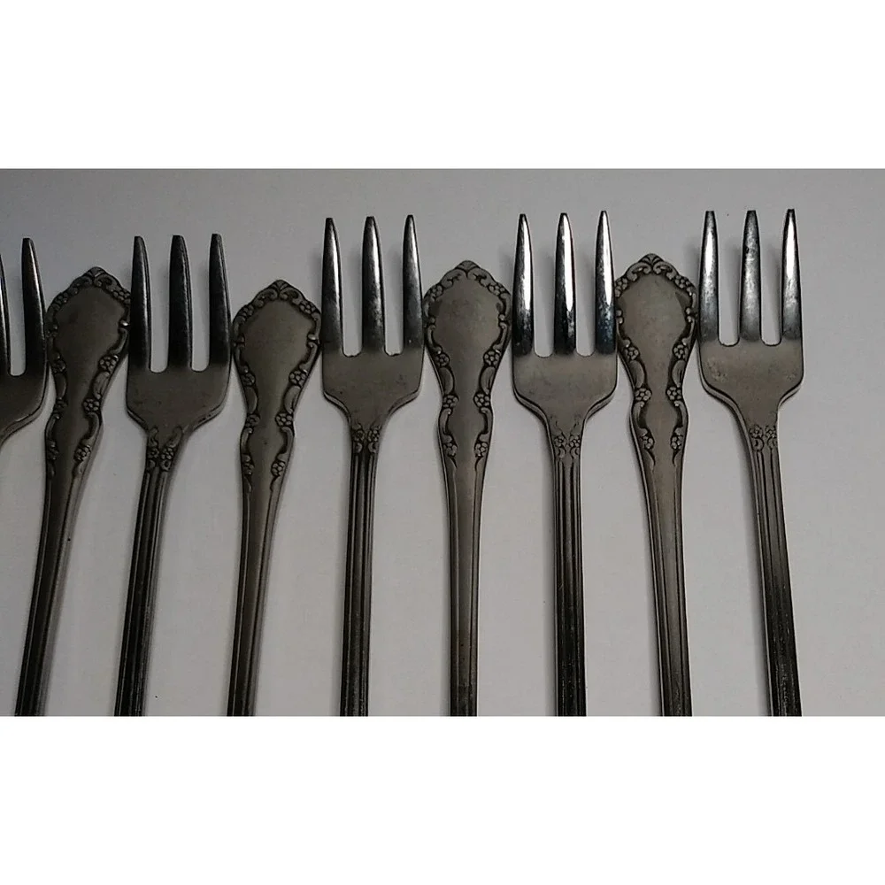 Oneida Mansion Hall Distinction Deluxe Cocktail Forks Stainless Flatware 9